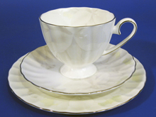 Чашка чайная высокая 220мл с блюдцем, тарелка 1/3 платиновая лента, декор Магнолия Грэй, фарфор Hatori (Freydis) - Австрия